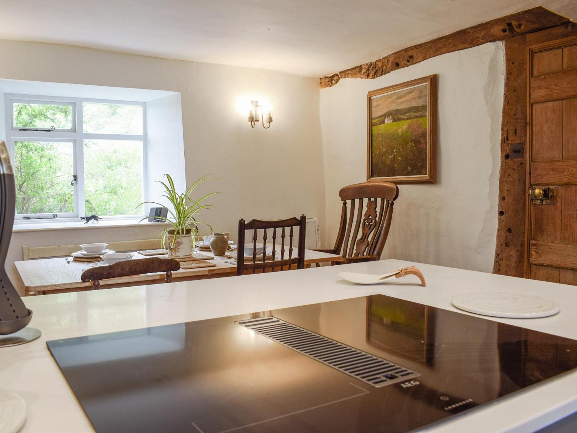 Lower Goytre Farmhouse Llanfair Waterdine Bagian luar foto